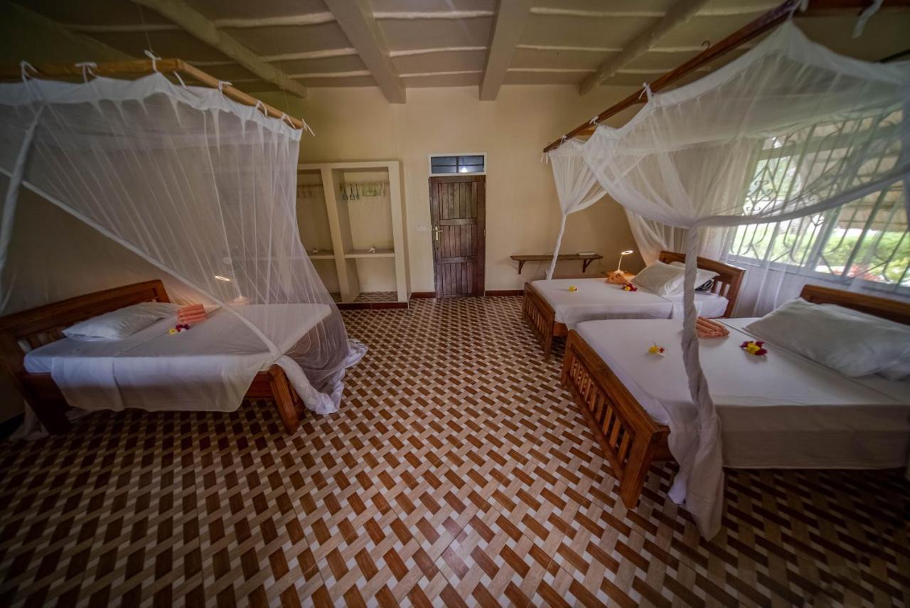Meremeta Lodge Utende Екстериор снимка